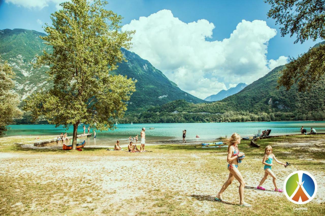 Отель Camping Lago 3 Comuni Alesso Экстерьер фото